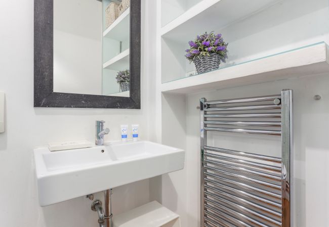 Apartamento en Madrid - Apartamento Monte Esquinza en Barrio de Chamberi Apartamento en Madrid - Apartamento Monte Esquinza en Barrio de Chamberi