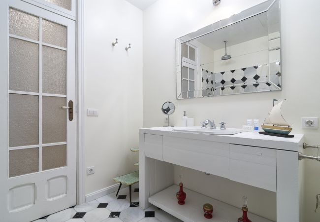 Apartamento en Madrid - Apartamento Barcelo en Malasaña Apartamento en Madrid - Apartamento Barcelo en Malasaña