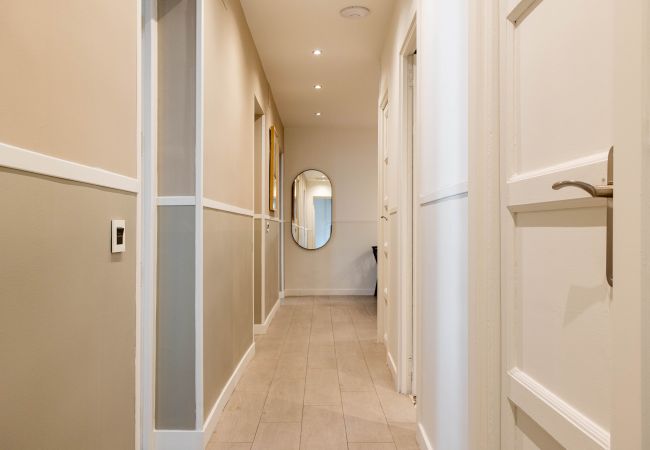 Apartamento en Madrid - Apartamento Apolo III en Madrid Centro Apartamento en Madrid - Apartamento Apolo III en Madrid Centro