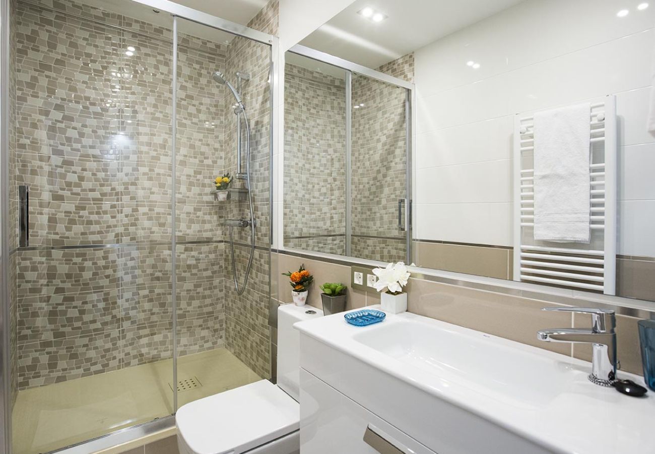 Apartamento en Madrid - Apartamento Avenida America Confort XIII en Madrid 