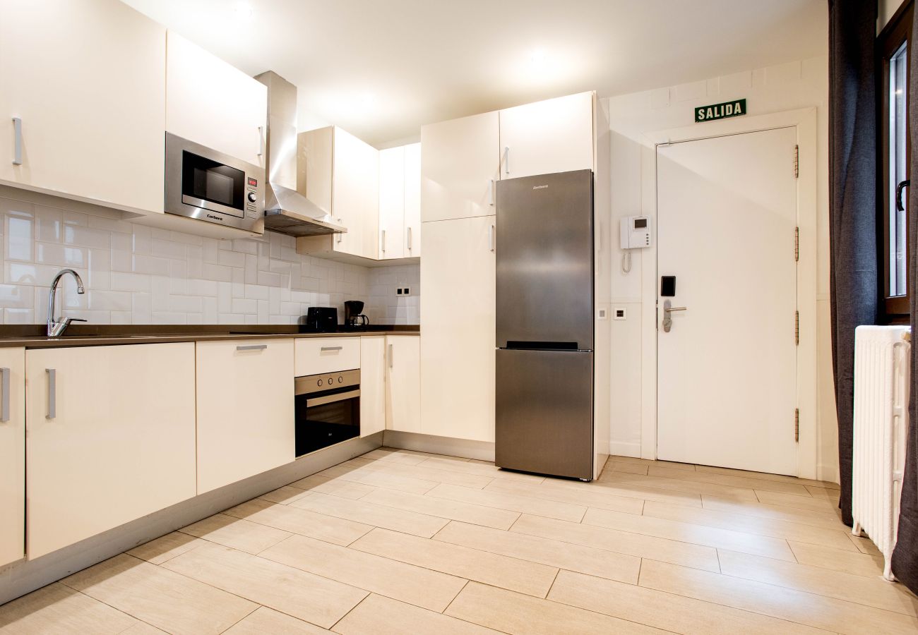 Apartamento en Madrid - Apartamento Apolo VI en Tirso de Molina