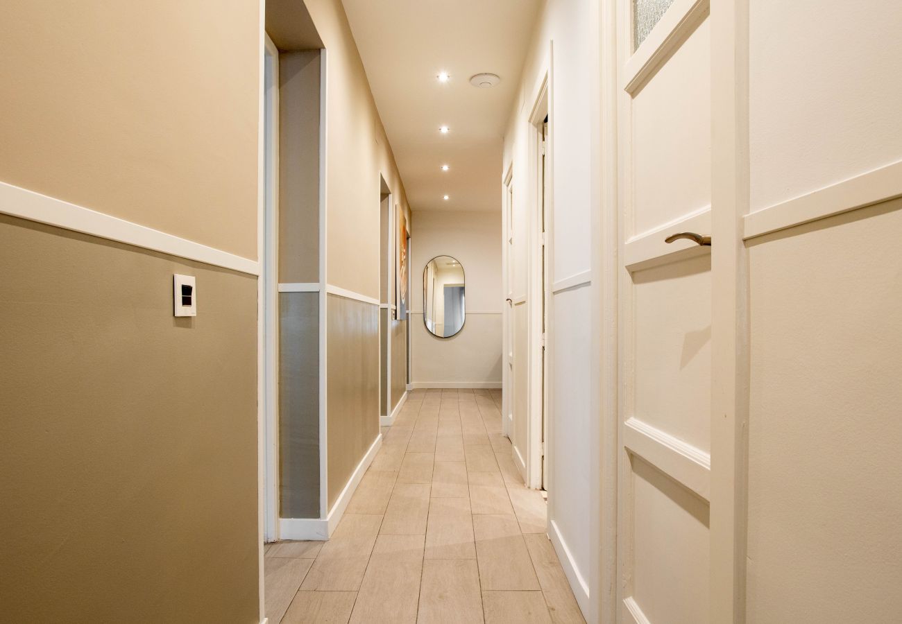 Apartamento en Madrid - Apartamento Apolo VI en Tirso de Molina
