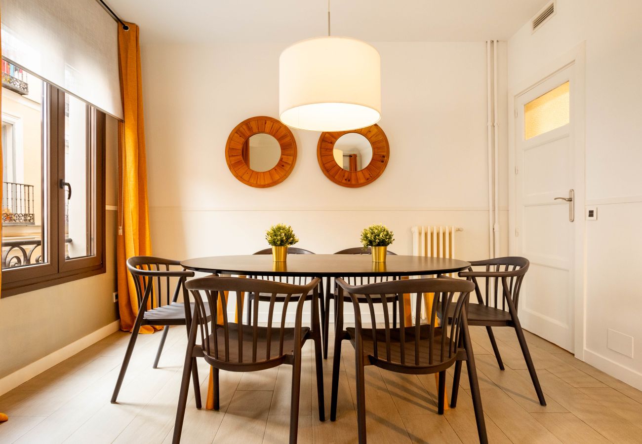 Apartamento en Madrid - Apartamento Apolo VI en Tirso de Molina