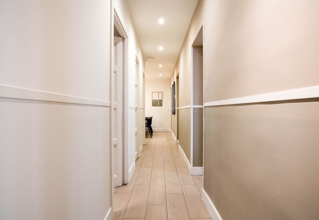 Apartamento en Madrid - Apartamento Apolo I en Tirso de Molina 