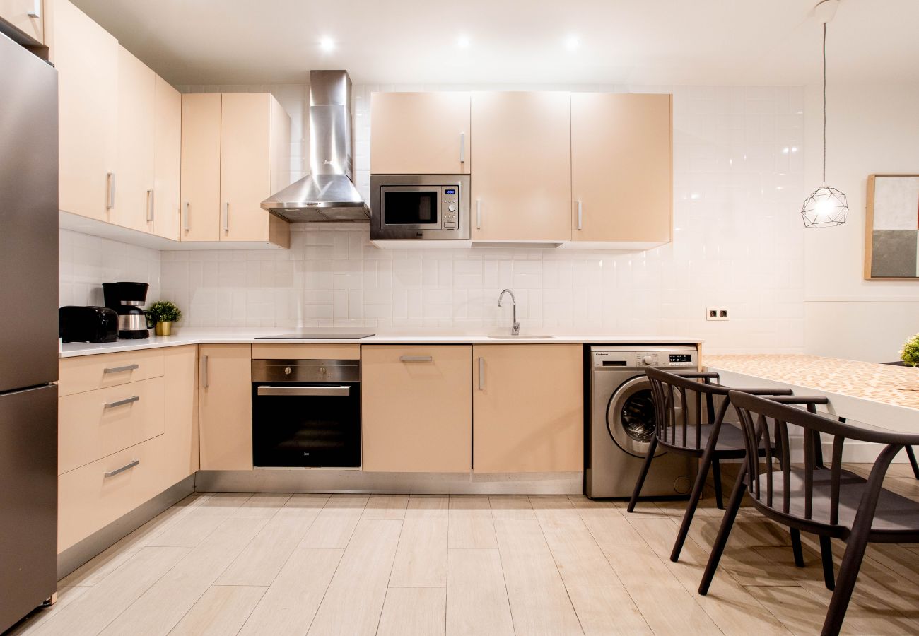 Apartamento en Madrid - Apartamento Apolo I en Tirso de Molina 