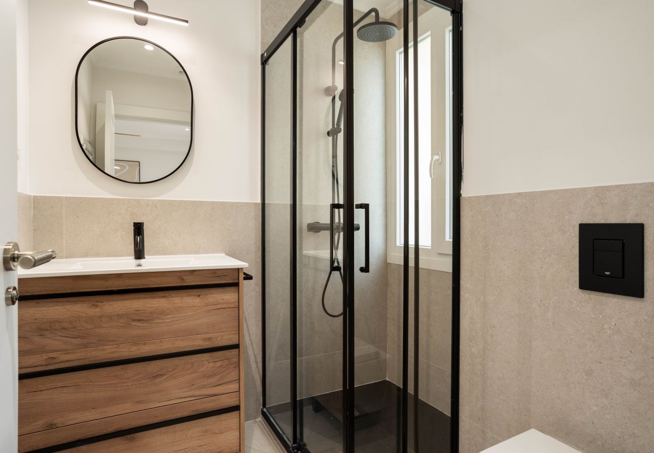 Apartamento en Madrid - Apartamento Adelfas II en Madrid 