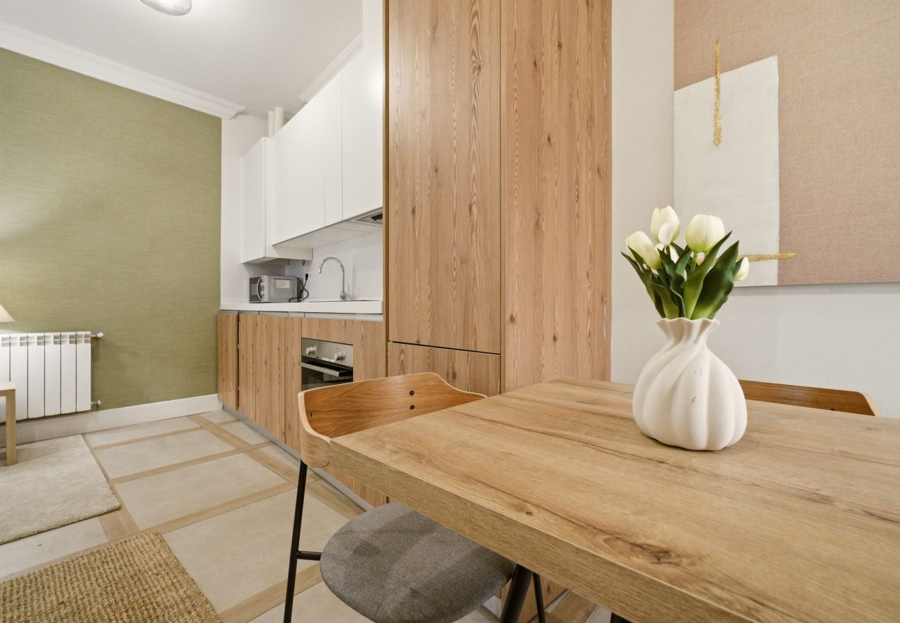 Estudio en Madrid - Apartamento Casa Cortes II en Madrid 