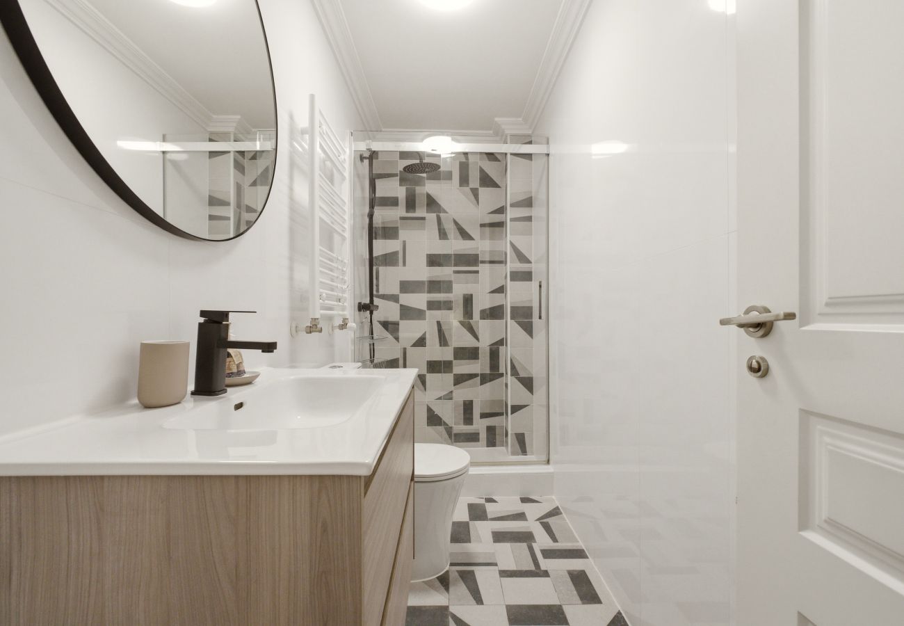 Apartamento en Madrid - Apartamento Casa Cortes IX en Madrid 