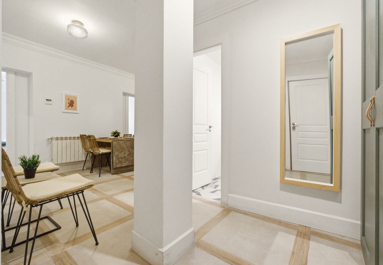 Apartamento en Madrid - Apartamento Casa Cortes VII en Madrid 