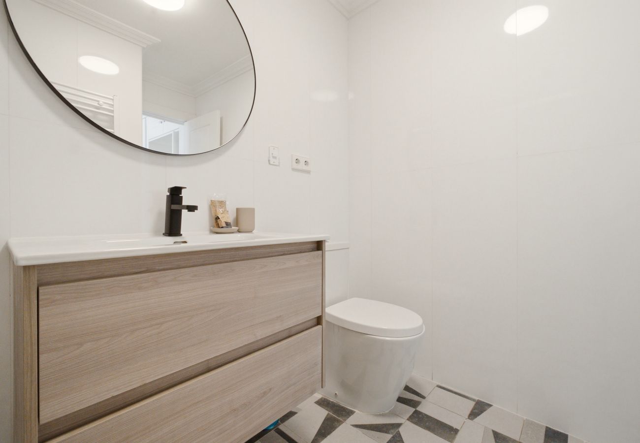 Apartamento en Madrid - Apartamento Casa Cortes VIII en Madrid 