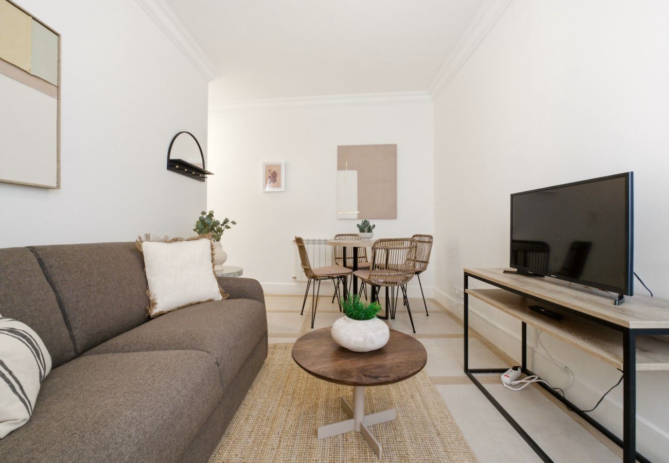 Apartamento en Madrid - Apartamento Casa Cortes VIII en Madrid 