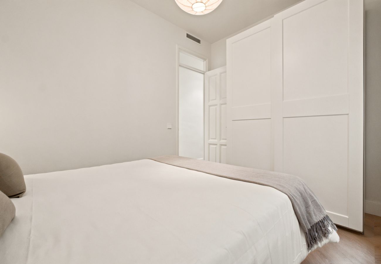 Apartamento en Madrid - Apartamento Almagro Luxe II en Madrid 