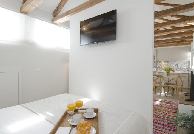 Apartment in Madrid - NoMad Rastro Attic apartment in La Latina Apartment in Madrid - NoMad Rastro Attic apartment in La Latina