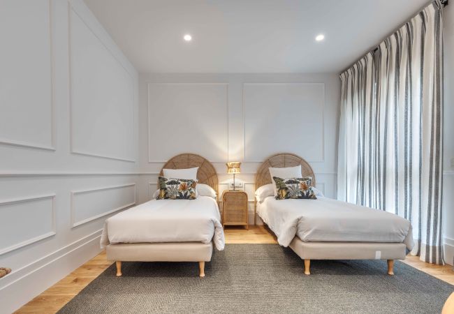 Apartment in Madrid - Canalejas Place  apartment in Madrid Apartment in Madrid - Canalejas Place  apartment in Madrid