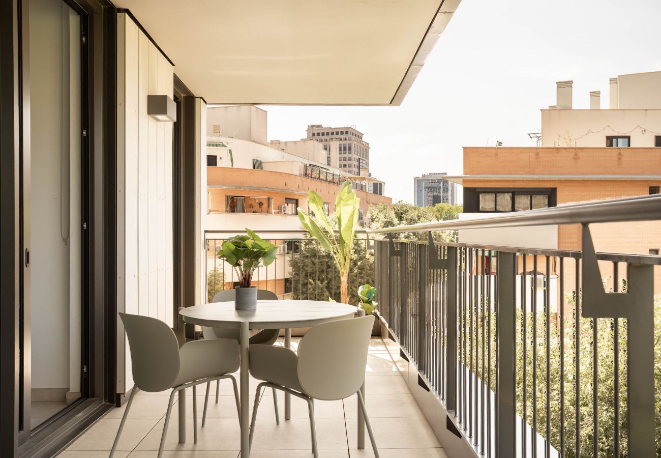 Apartment in Madrid - Madnum Residence Terrace XLII apartment in Mendez Alvaro