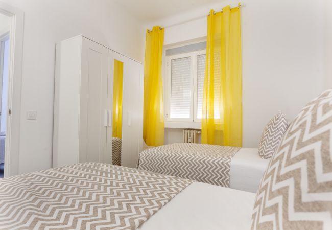 Apartment in Madrid - Artes Exclusive VIII apartment in Madrid Apartment in Madrid - Artes Exclusive VIII apartment in Madrid