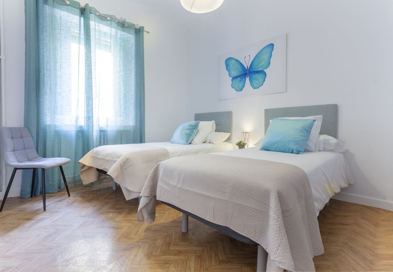Apartment in Madrid - Artes Exclusive XI apartment in Madrid 