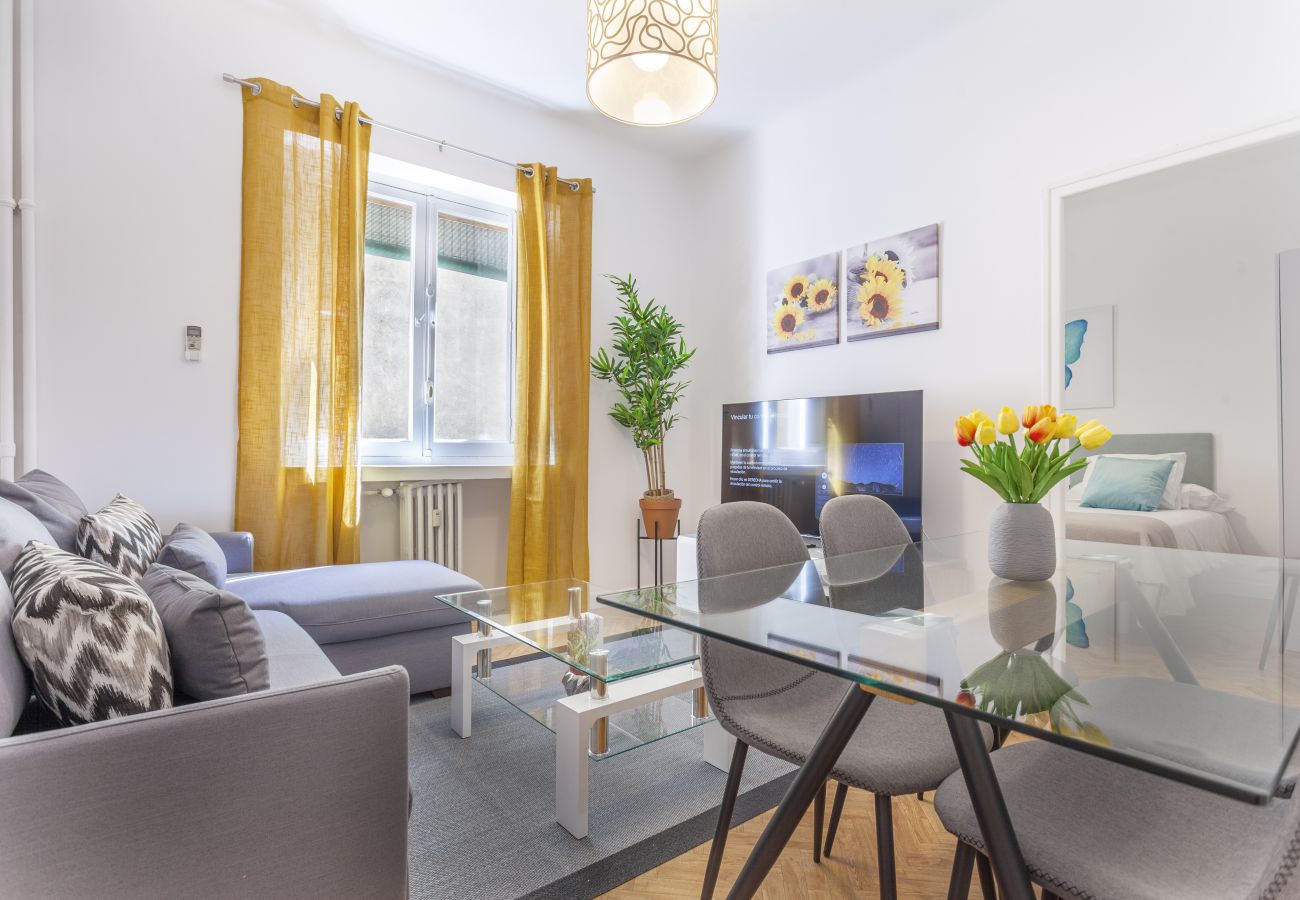 Apartment in Madrid - Artes Exclusive XI apartment in Madrid 