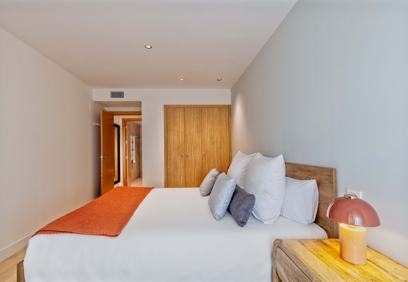 Apartment in Madrid - Bernabeu Place V apartment in Madrid 