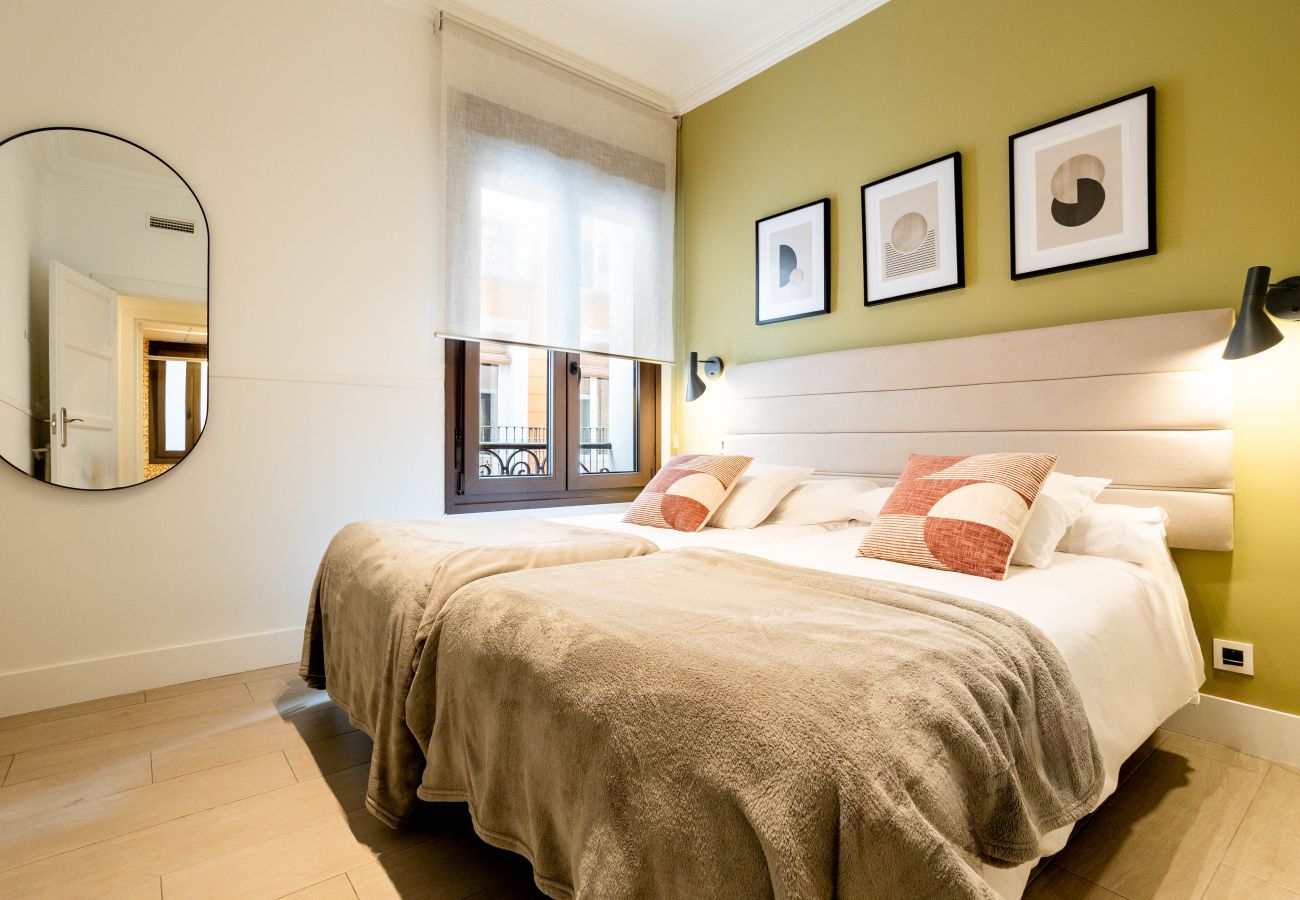 Apartment in Madrid - Apolo I apartment in Tirso de Molina