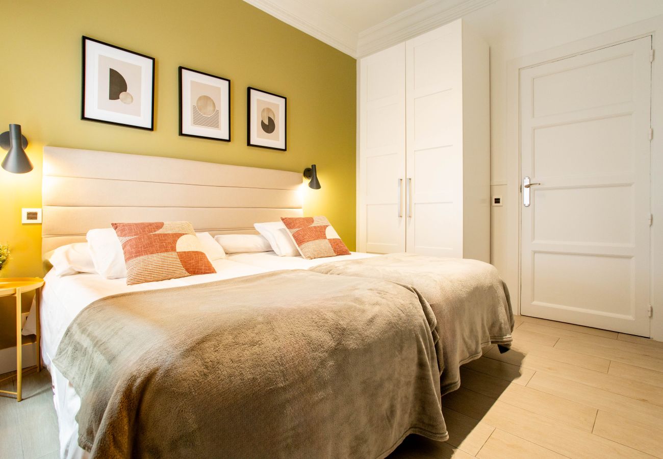 Apartment in Madrid - Apolo I apartment in Tirso de Molina