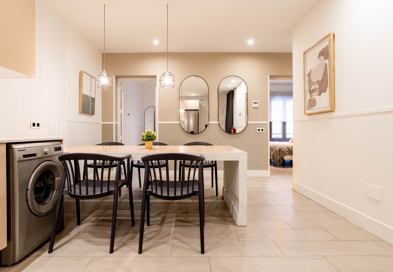 Apartment in Madrid - Apolo I apartment in Tirso de Molina