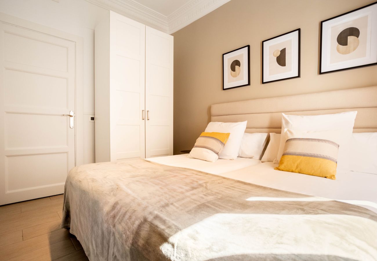 Apartment in Madrid - Apolo II apartment in Tirso de Molina