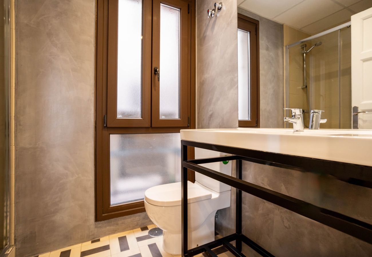 Apartment in Madrid - Apolo II apartment in Tirso de Molina