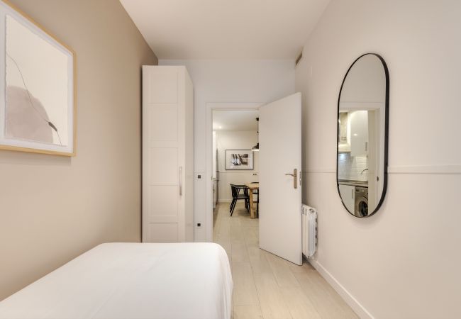 Apartment in Madrid - Apolo Loft apartment in Tirso de Molina Apartment in Madrid - Apolo Loft apartment in Tirso de Molina