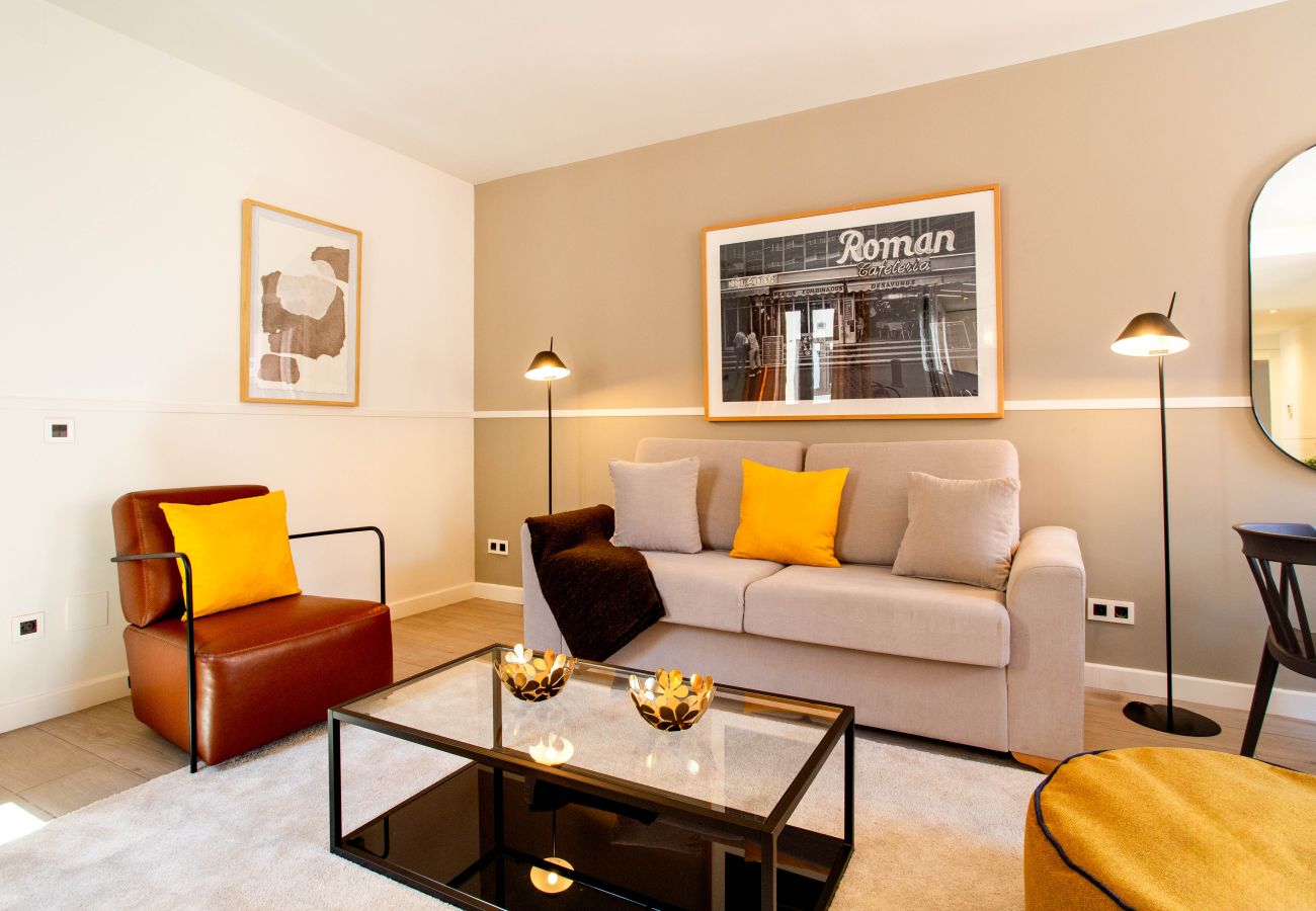 Apartment in Madrid - Apolo Terrace I apartment in Tirso de Molina