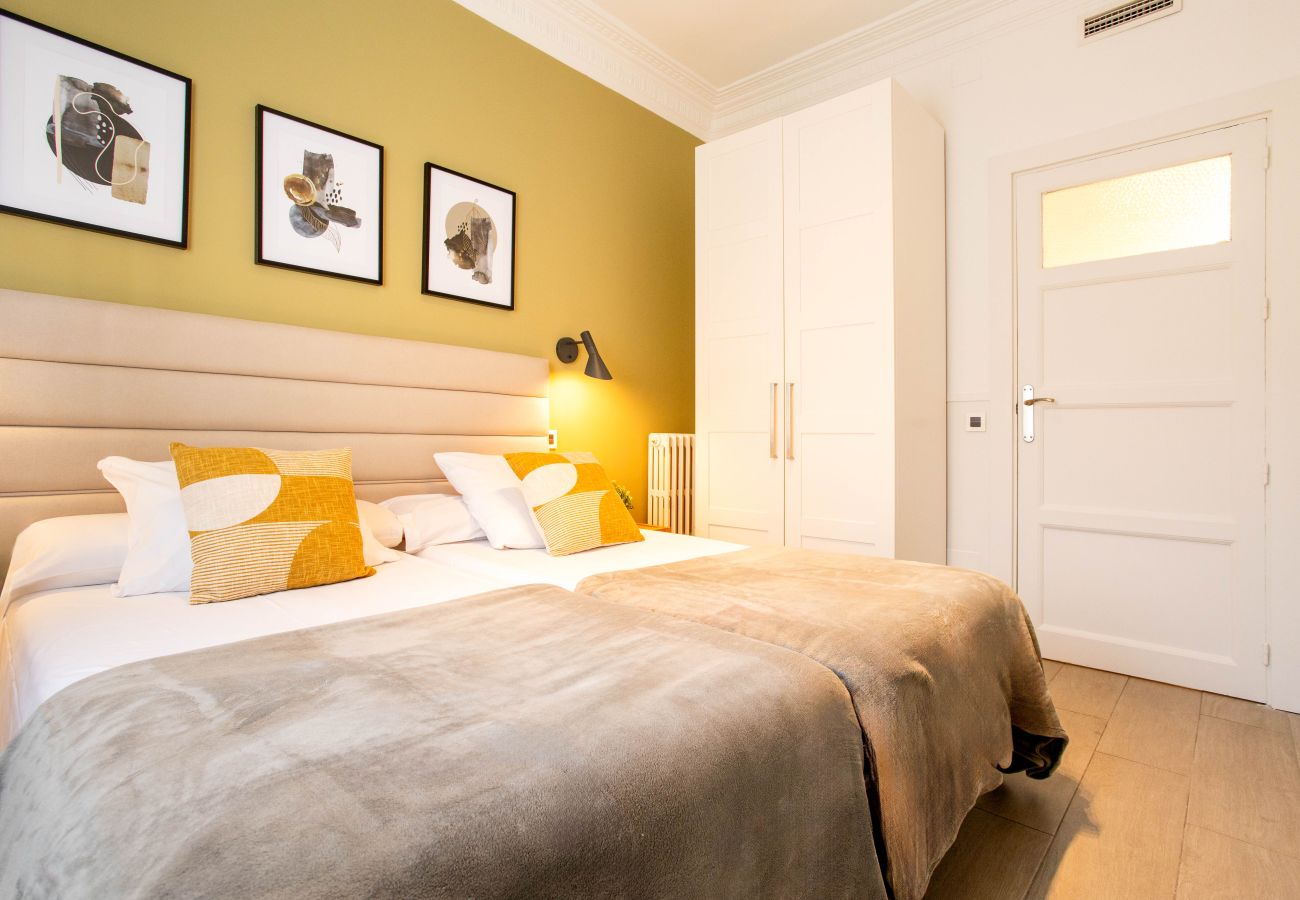 Apartment in Madrid - Apolo Terrace I apartment in Tirso de Molina