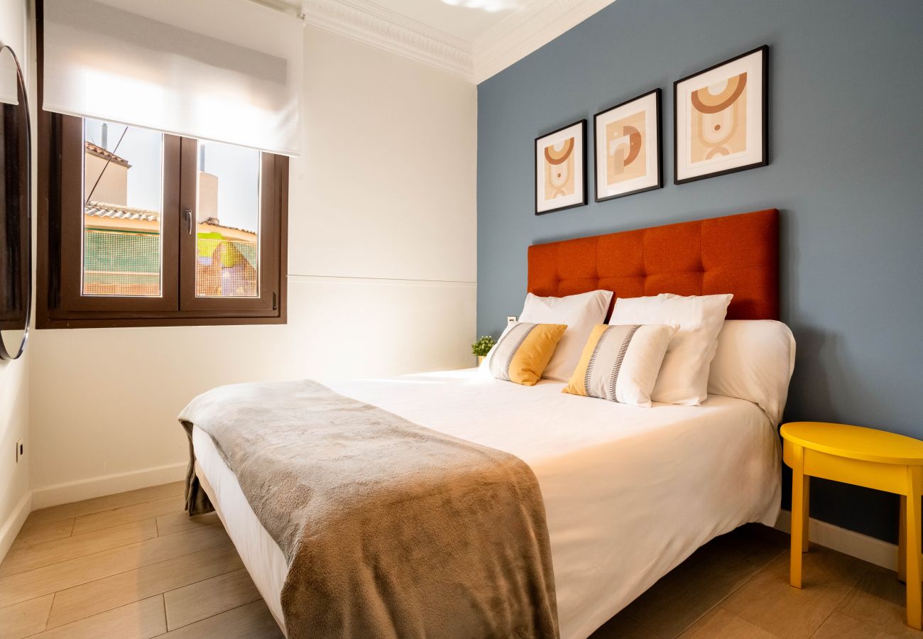 Apartment in Madrid - Apolo Terrace II apartment in Tirso de Molina