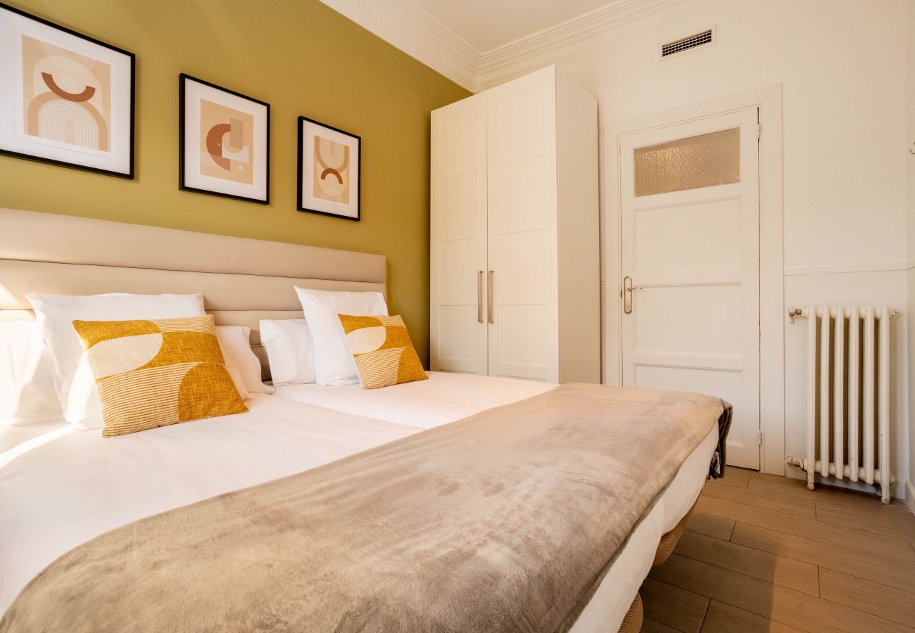 Apartment in Madrid - Apolo Terrace II apartment in Tirso de Molina
