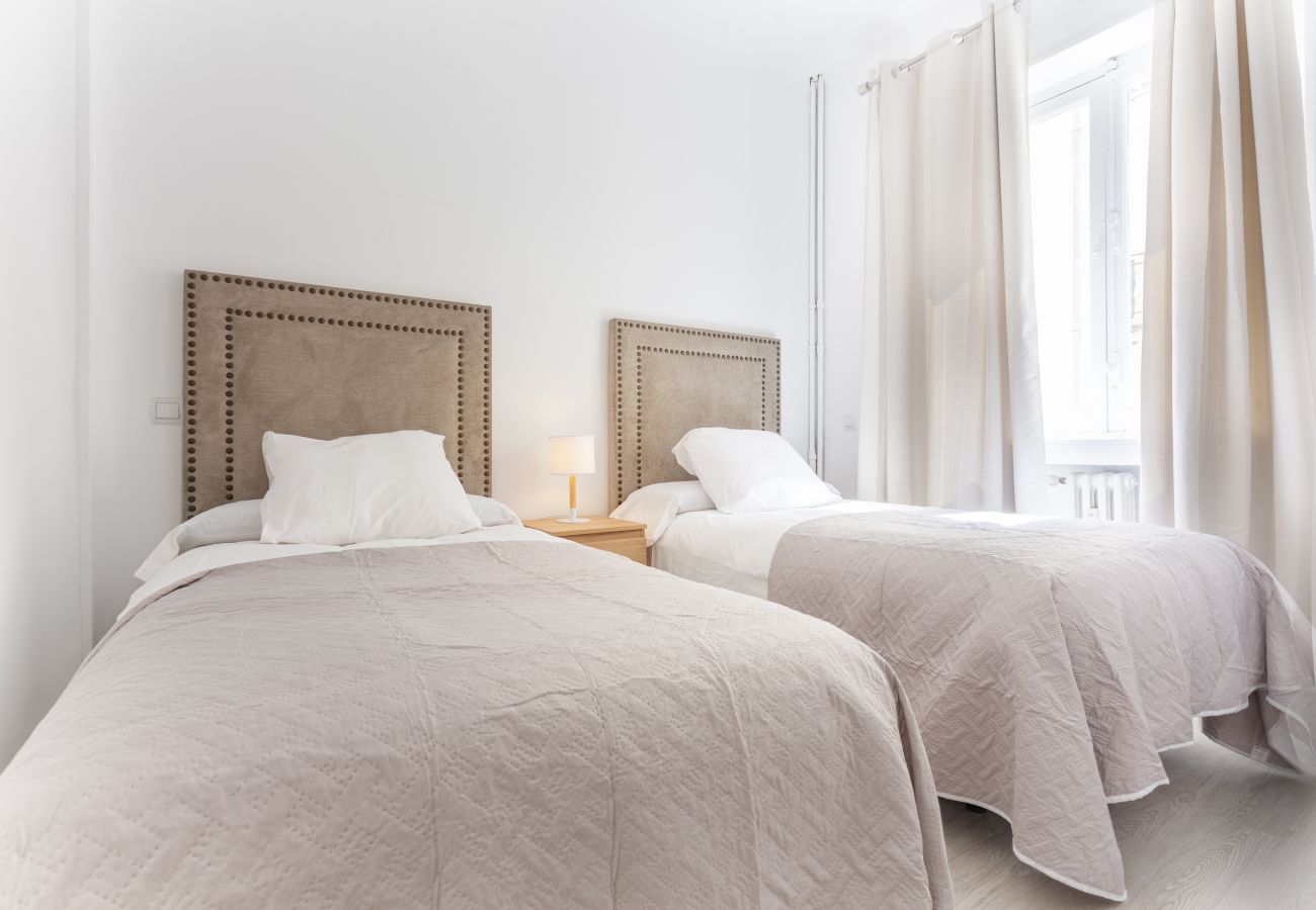 Apartment in Madrid - Latina XIII apartment in Madrid 