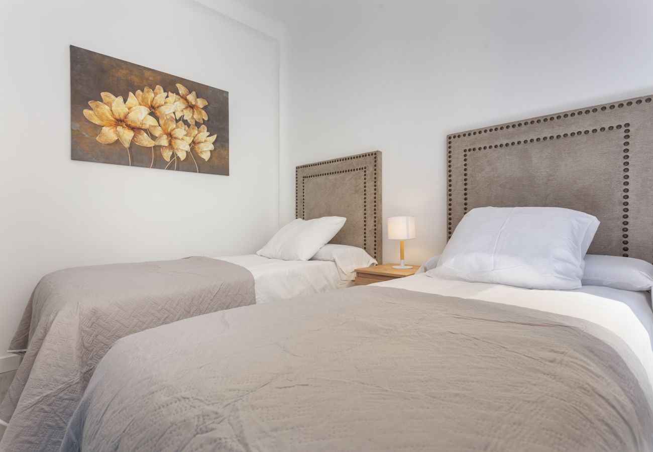 Apartment in Madrid - Latina XIII apartment in Madrid 