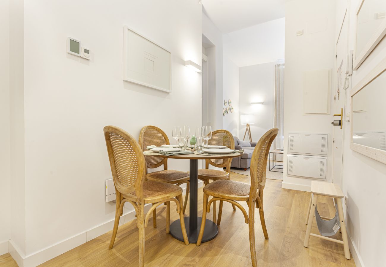 Apartment in Madrid - Bellas Artes II apartment in Madrid 
