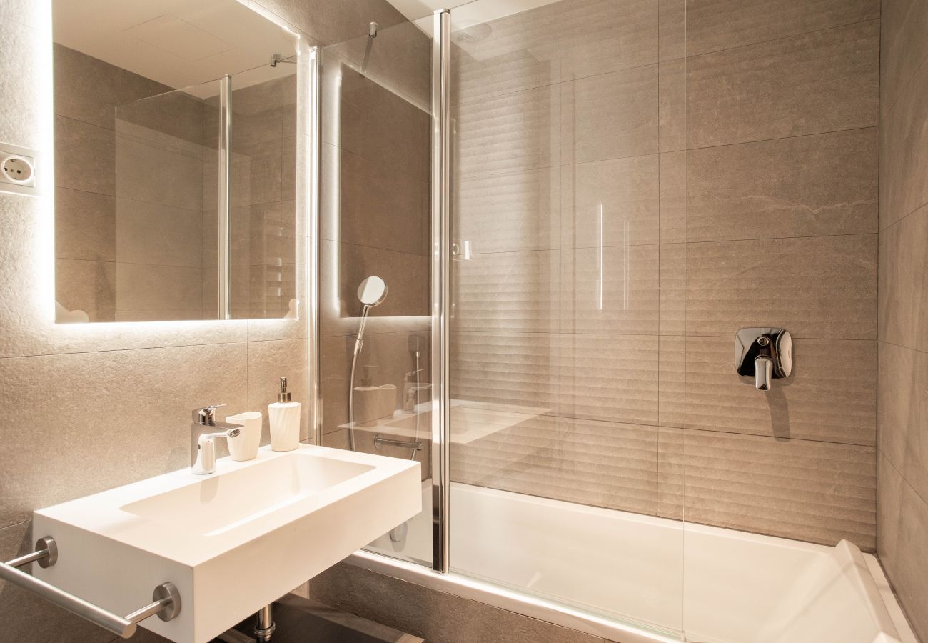 Apartment in Madrid - Arturo Soria Luxe III apartment in Madrid Norte