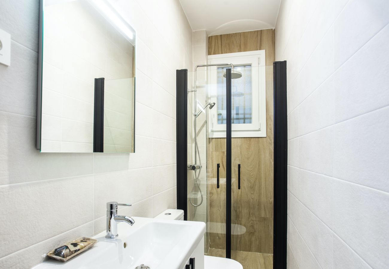 Apartment in Madrid - Atocha II apartment in Madrid 