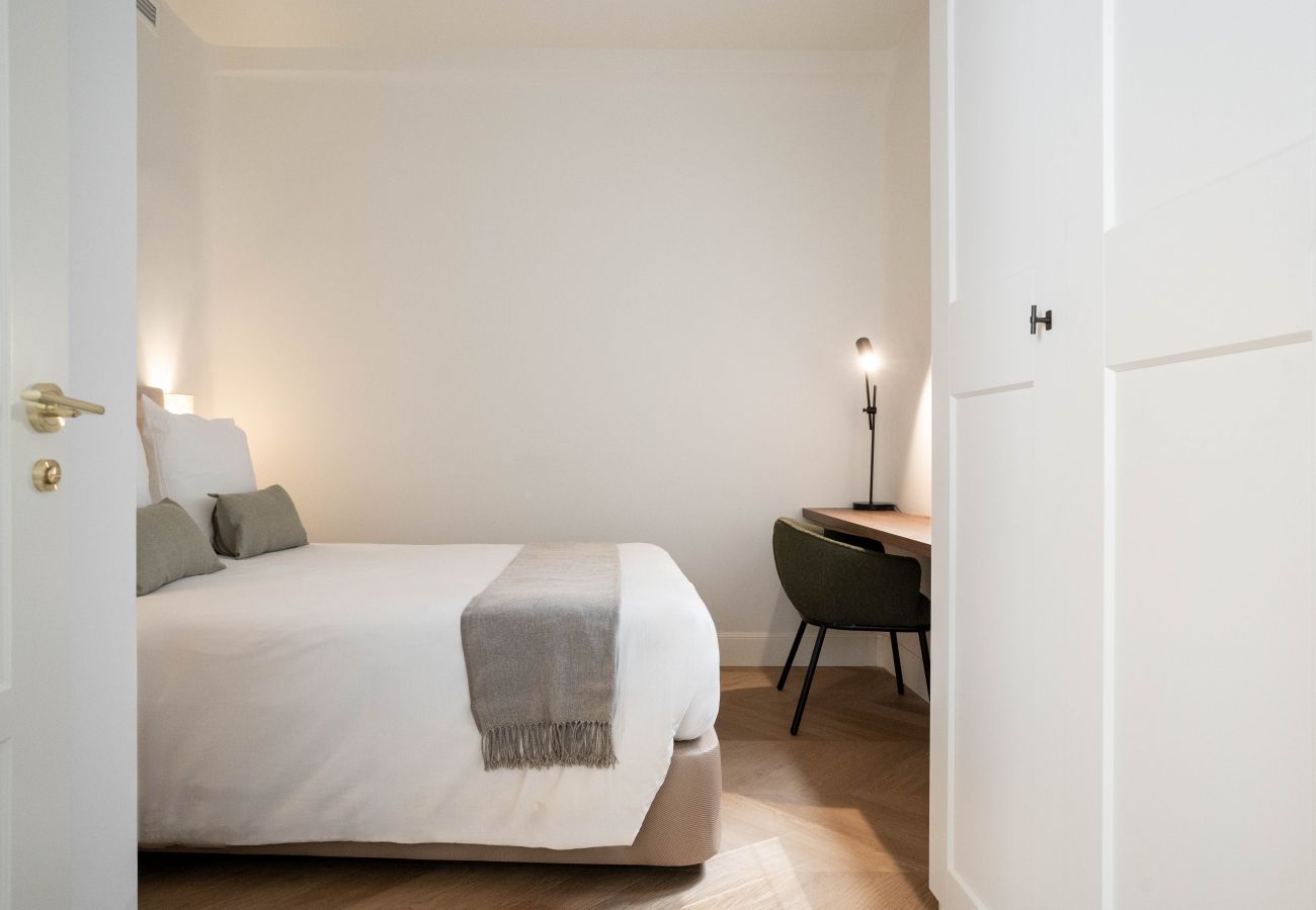 Apartment in Madrid - Almagro Design I apartment in Madrid