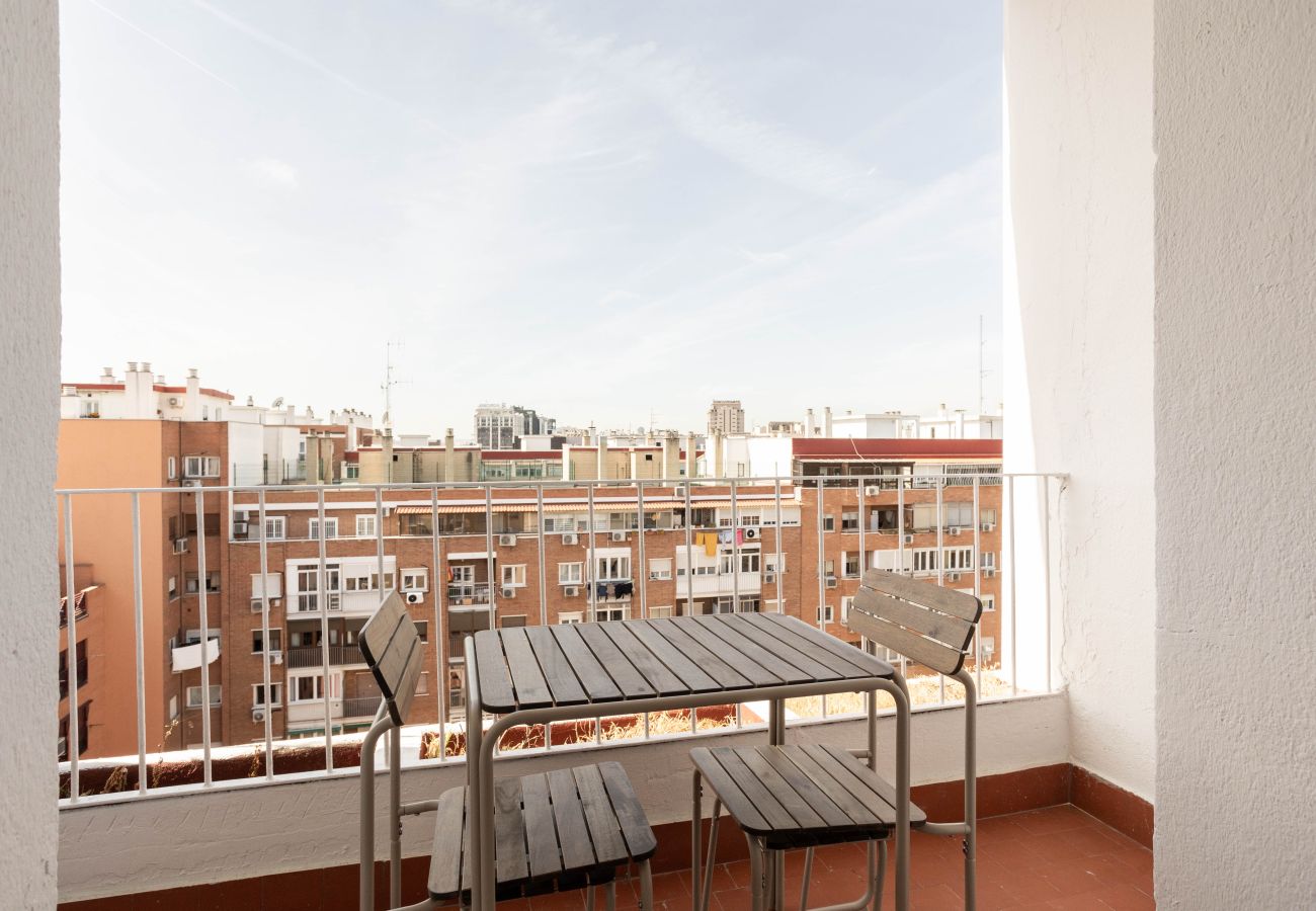 Apartment in Madrid - Adelfas V apartment in Madrid 