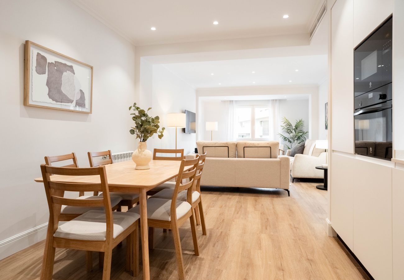 Apartment in Madrid - Adelfas I apartment in Madrid 