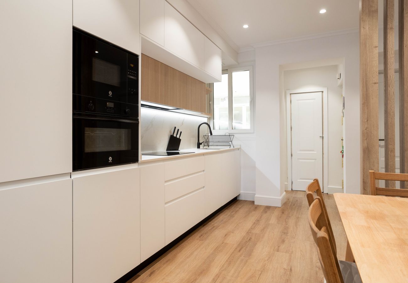 Apartment in Madrid - Adelfas I apartment in Madrid 
