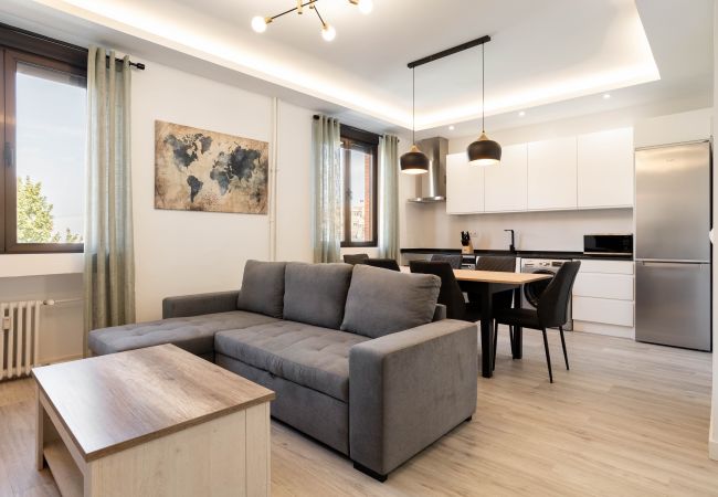 Apartment in Madrid - Artes Exclusive XIV apartment in Madrid 
