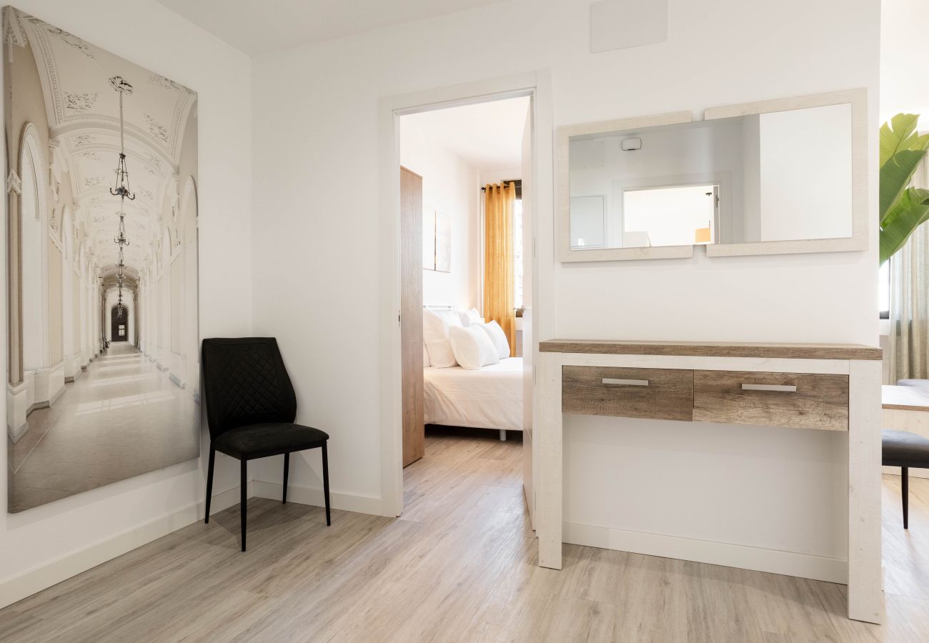 Apartment in Madrid - Artes Exclusive XIV apartment in Madrid 