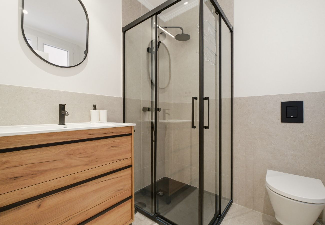 Apartment in Madrid - The Alcala  Design I apartment in Madrid