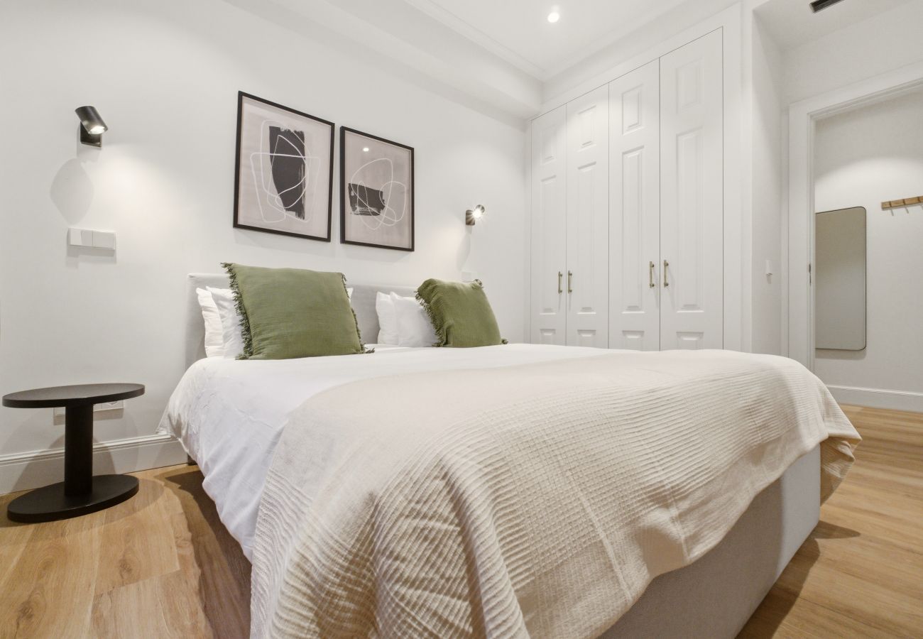 Apartment in Madrid - The Alcala  Design I apartment in Madrid