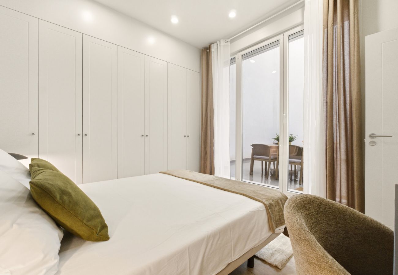 Apartment in Madrid - Teatro V apartment in Madrid 
