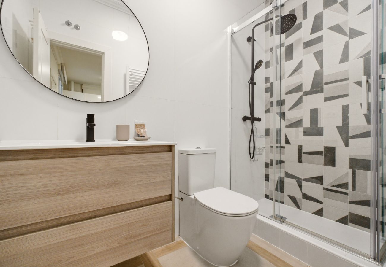 Studio in Madrid - Casa Cortes III apartment in Madrid 