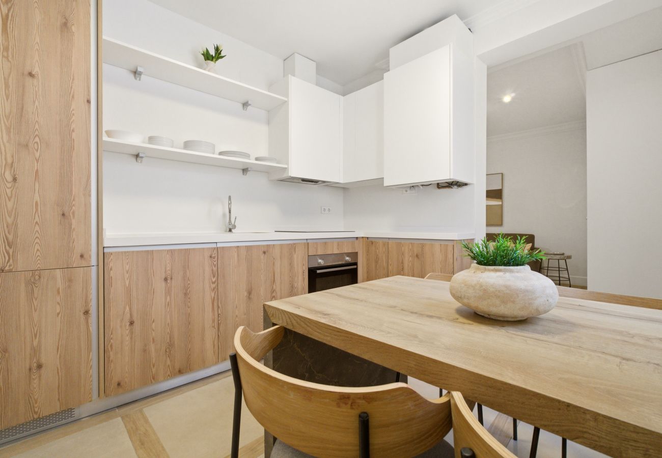 Apartment in Madrid - Casa Cortes IX apartment in Madrid 