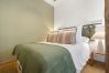 Apartment in Madrid - Casa Cortes V apartment in Madrid 